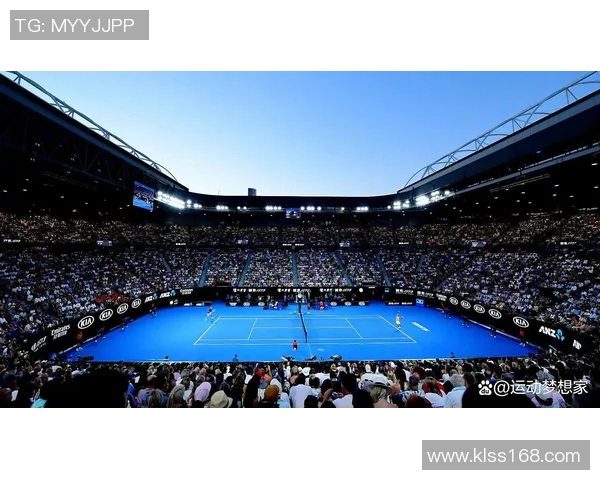 南京网球队的灵活性揭秘：网球巨献背后的训练与技巧探索