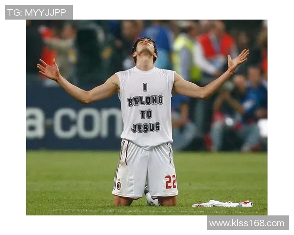 帅气足球明星盘点他们的魅力与风采引领潮流的运动偶像