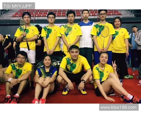 武汉羽毛球队的拼搏之路：一段不屈不挠的奋斗纪实与荣耀回顾