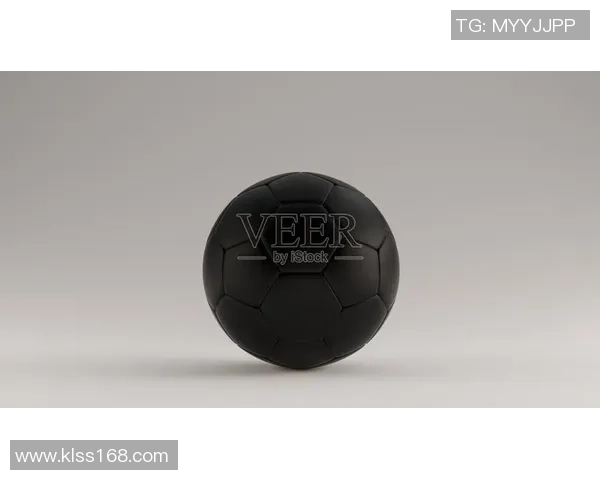 黑色9号足球明星的传奇之路与辉煌成就揭秘