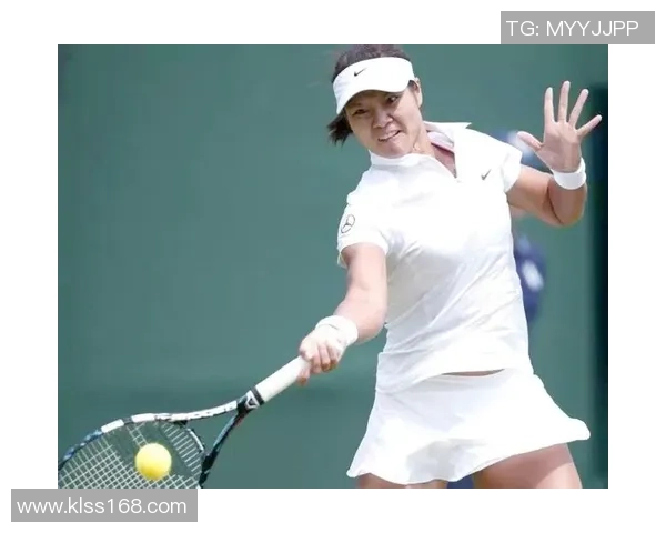 网球新手必看:快速掌握技巧与训练方法的全面指南 网球新手必看:快速掌握技巧与训练方法的全面指南