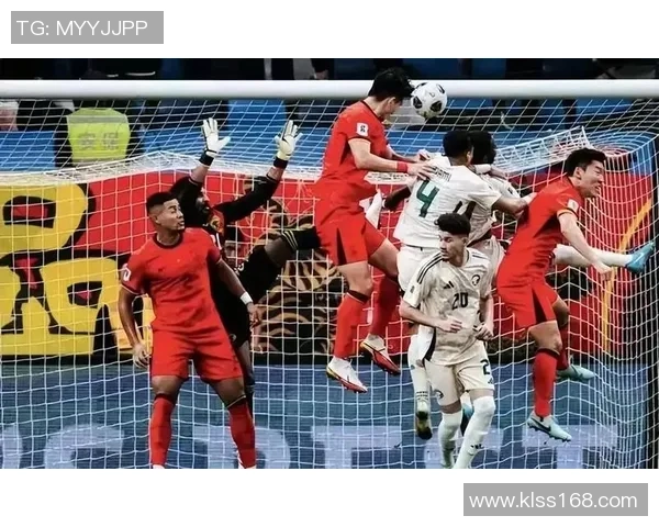 北京足球队实力之争引发热议球迷观点各异分析深刻